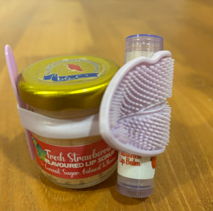 Strawberry Freshen Up Lip Kit (Flavoured Gentle Exfoliating Lip Scrub & Lip Balm Combo)